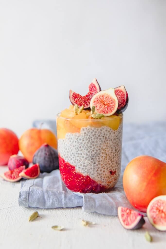 The best healthy breakfast for Autumn and Winter. Plum and fig pie compote with chia pudding