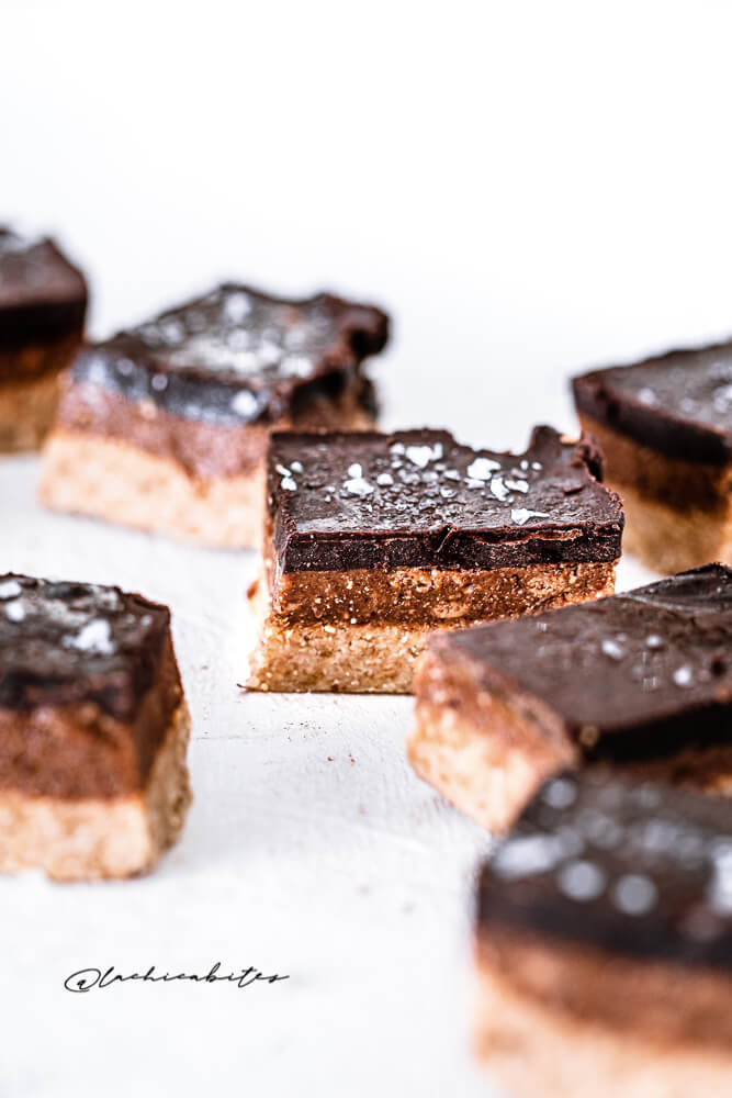 No-bake salted chocolate orange Bars with almond flour