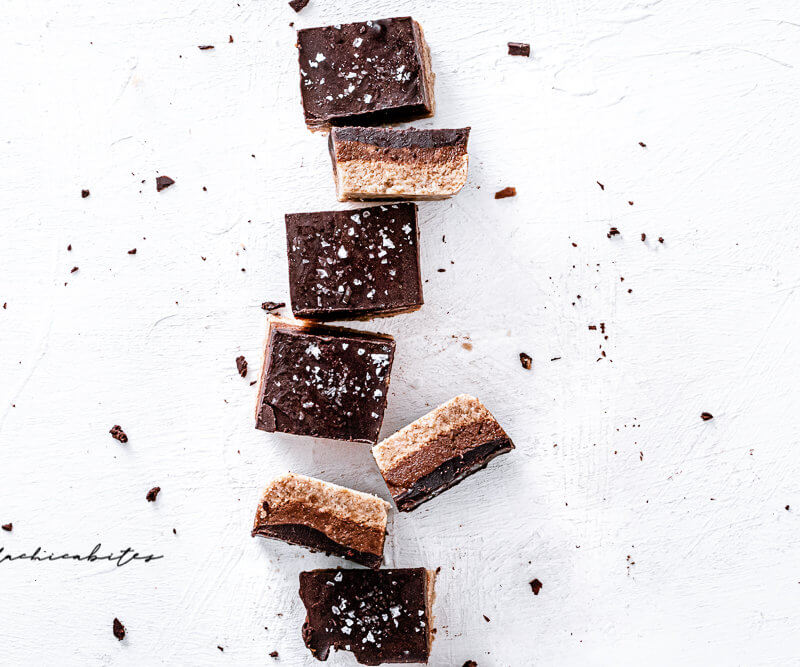 Salted chocolate and orange almond bars. LaChicaBites Food Photographer in London. #chocolatebars #nobakechocolatebars #foodphotographerinlondon