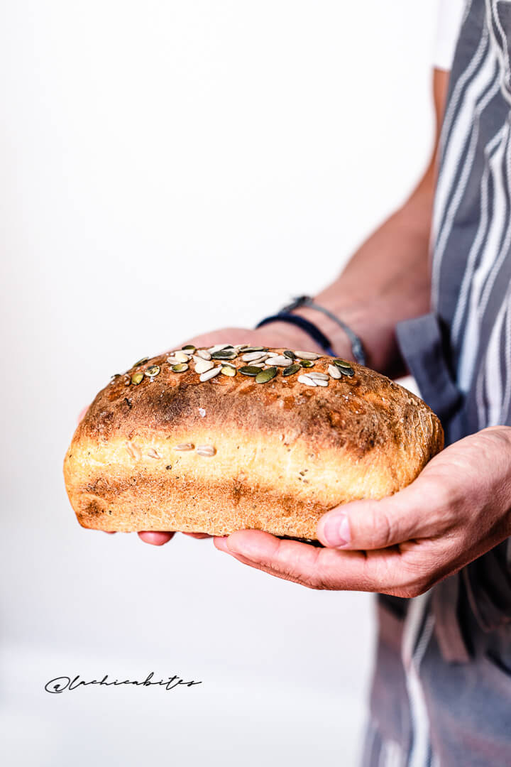 Homemade Bread with dried tomatoes and cheese. Food Photographer for editorial magazines in London @lachicabites